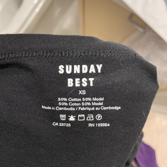 Aritzia Sunday Best Candy T Shirt Size S Black with red Heart - Picture 3 of 3